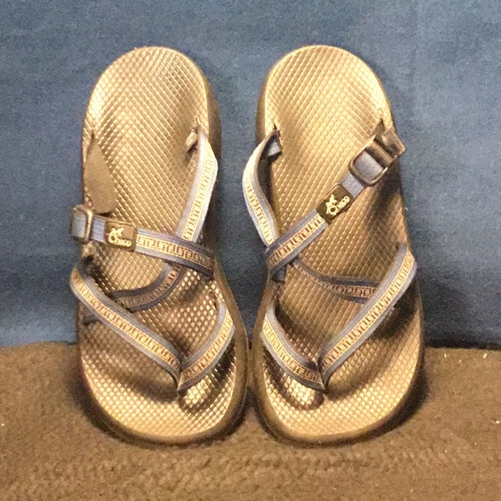 Vintage Chaco Slides 
1990’s 
Excellent condition
Men’s 13